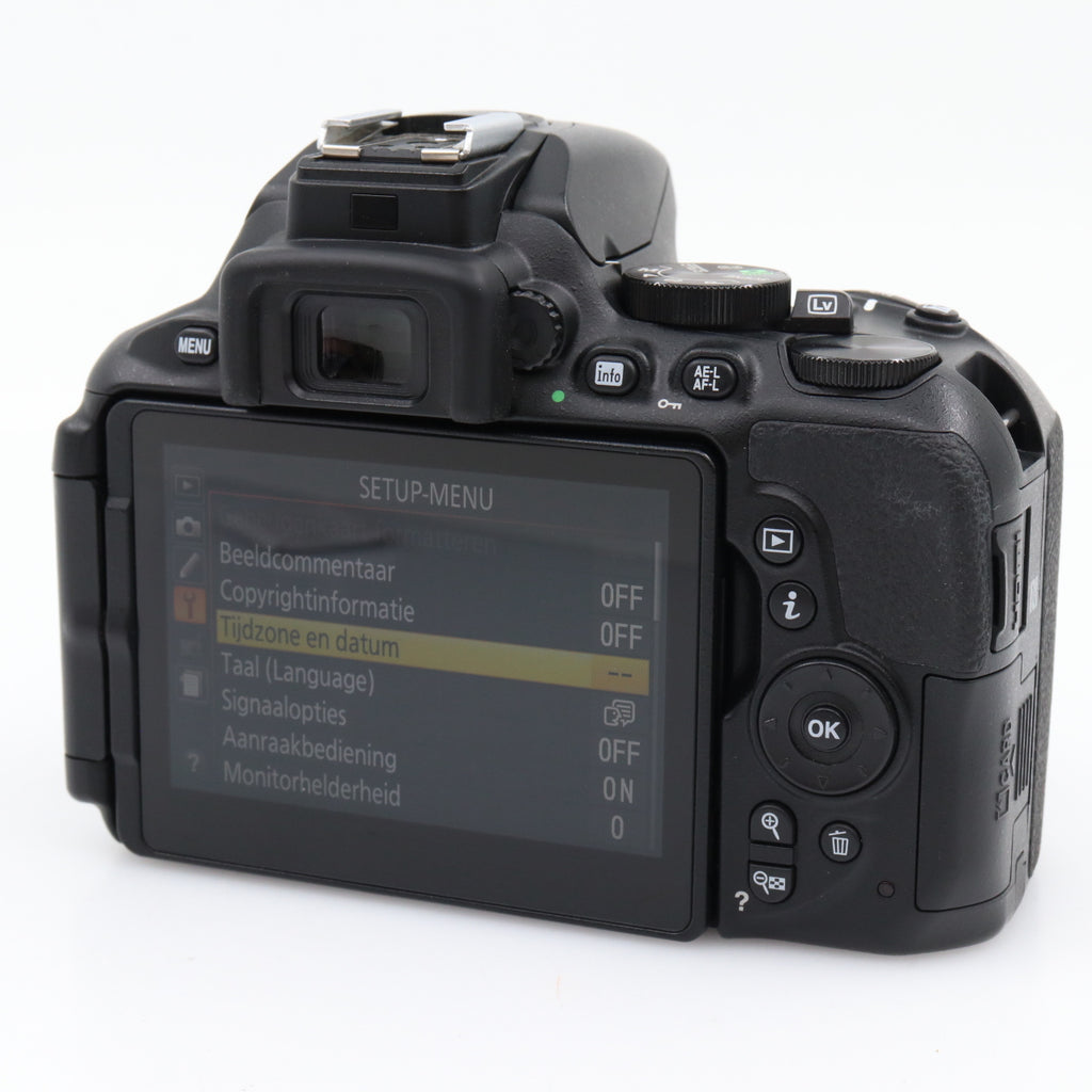 Nikon D5600 Gehäuse gebraucht