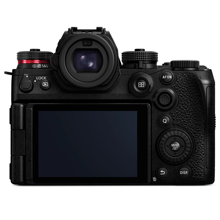 Panasonic Lumix DC-S1 Mark II + Lumix S 40mm f/2.0 black