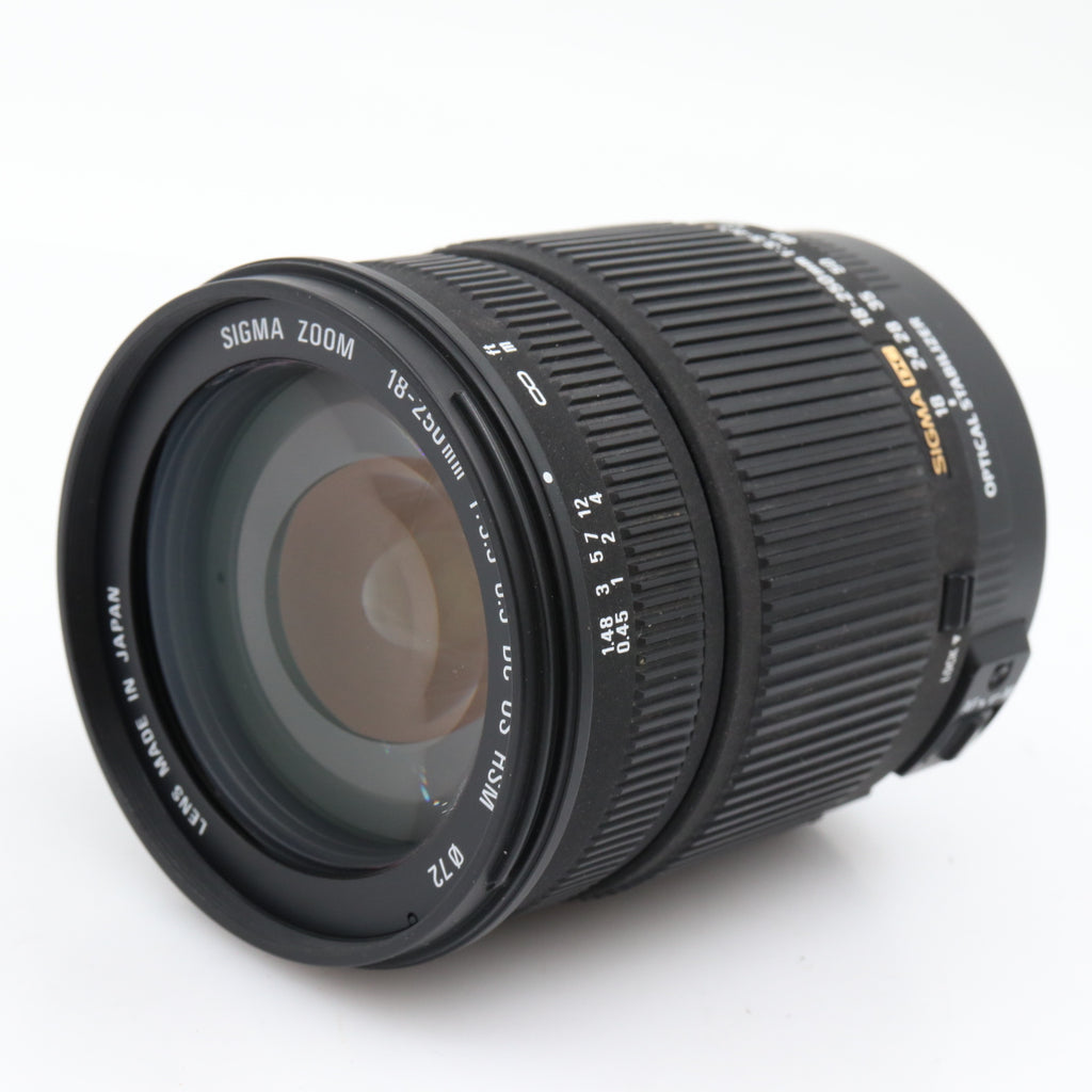 Sigma 18-250mm f/3.5-6.3 DC Macro OS HSM Canon used