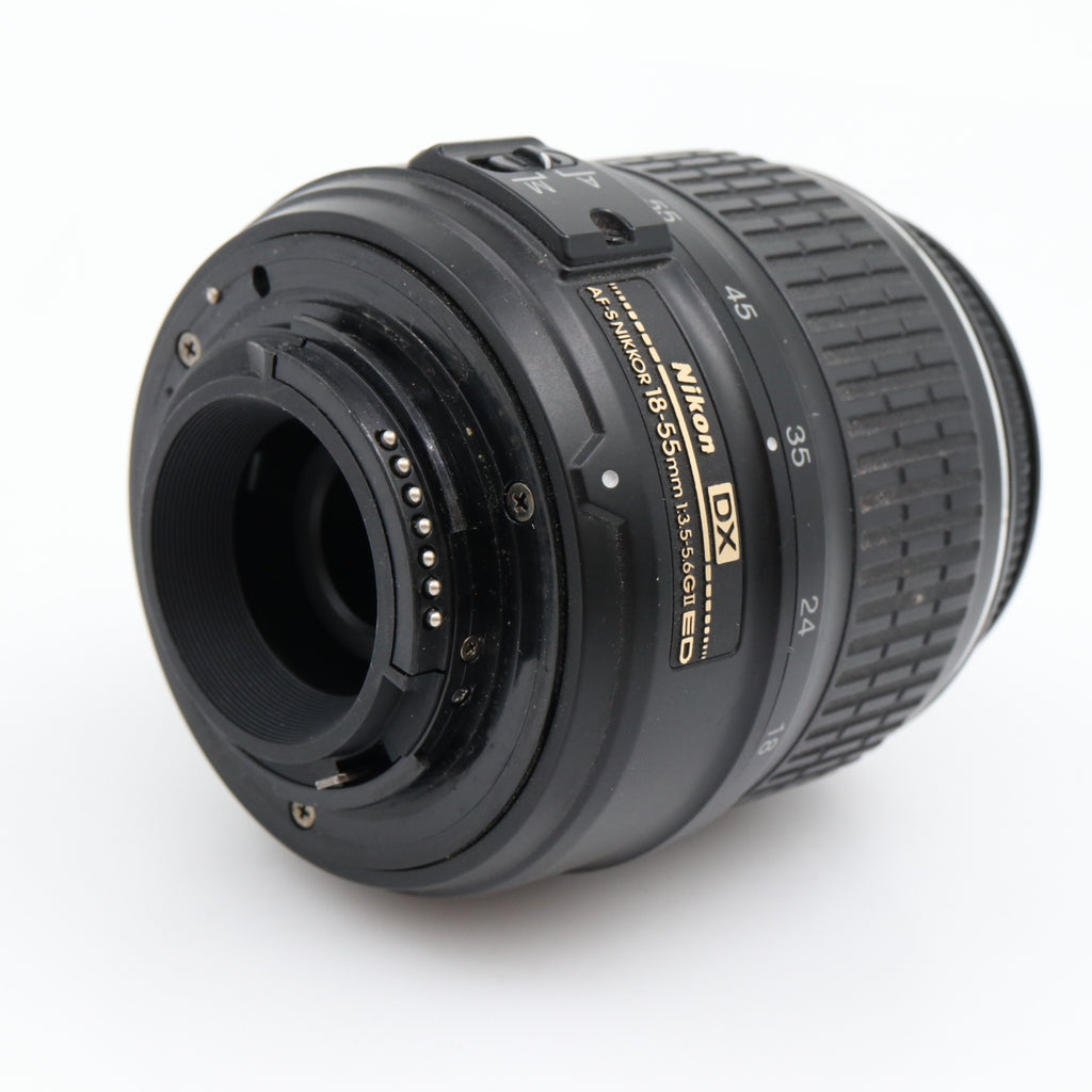Nikon AF-S 18-55mm f/3.5-5.6G II VR DX gebraucht