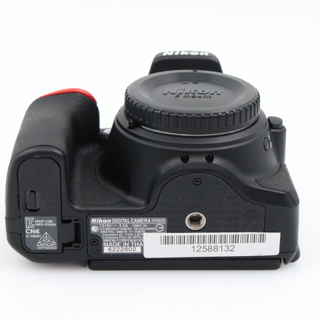 Nikon D5600 body used