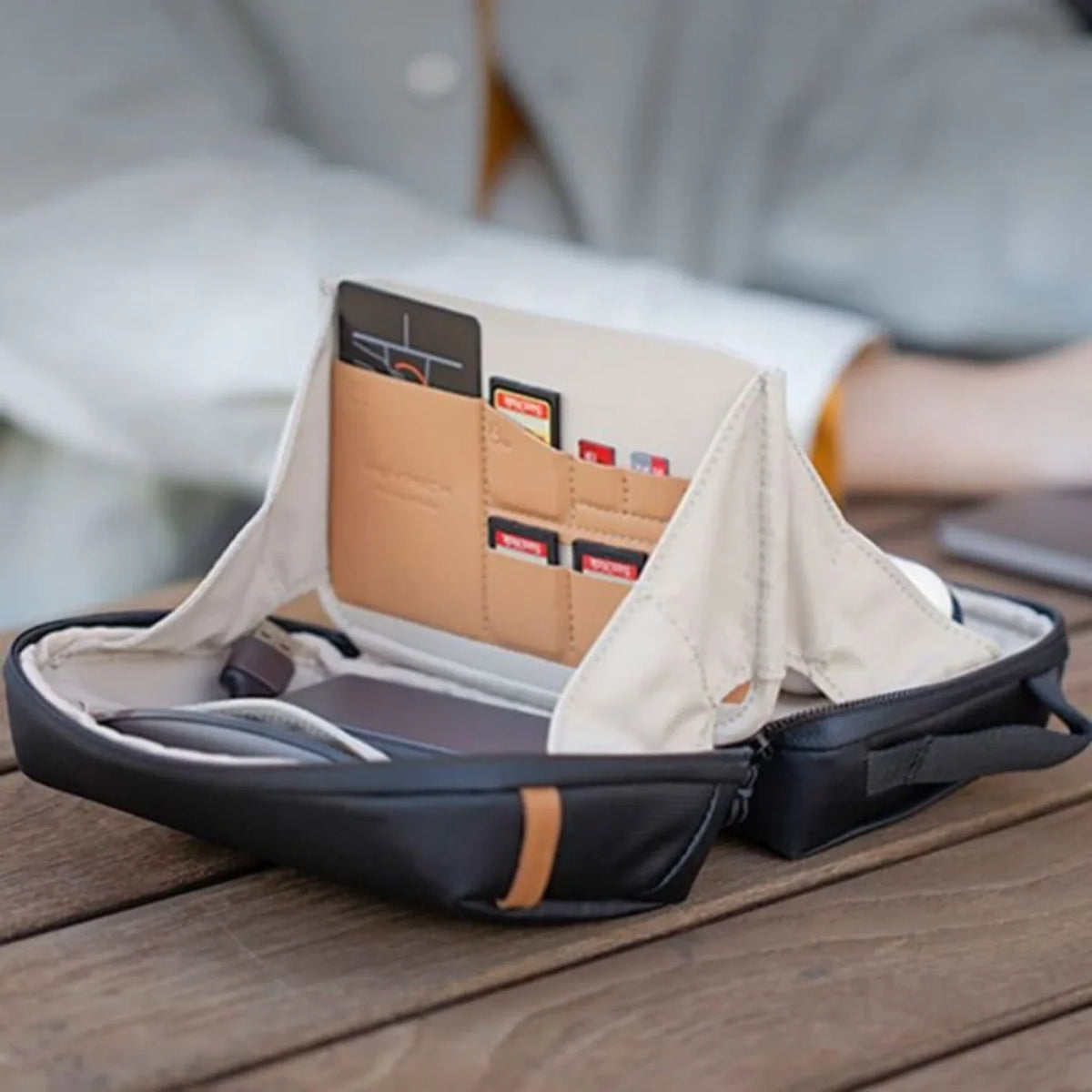 PGYTECH Tech Pouch - Smoky Grey