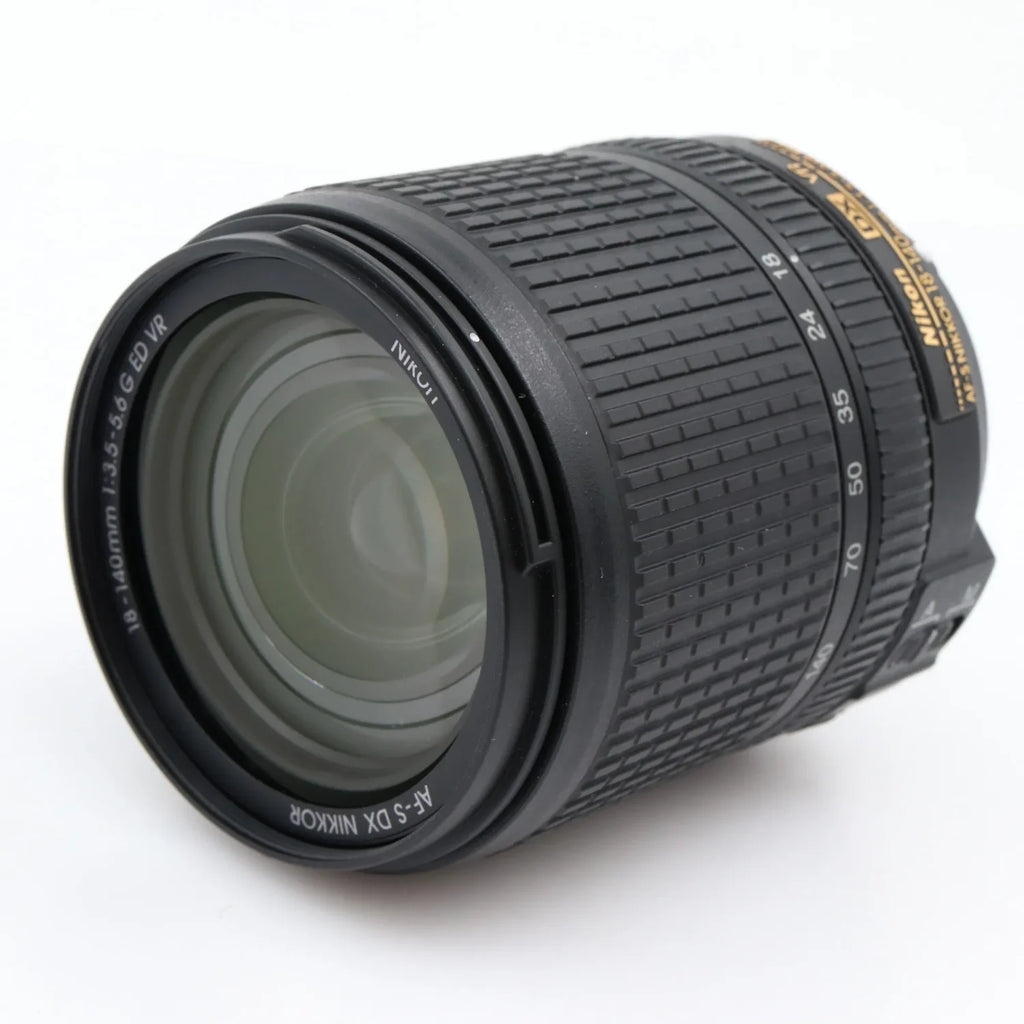 Nikon AF-S 18-140mm f/3.5-5.6G ED VR DX gebraucht