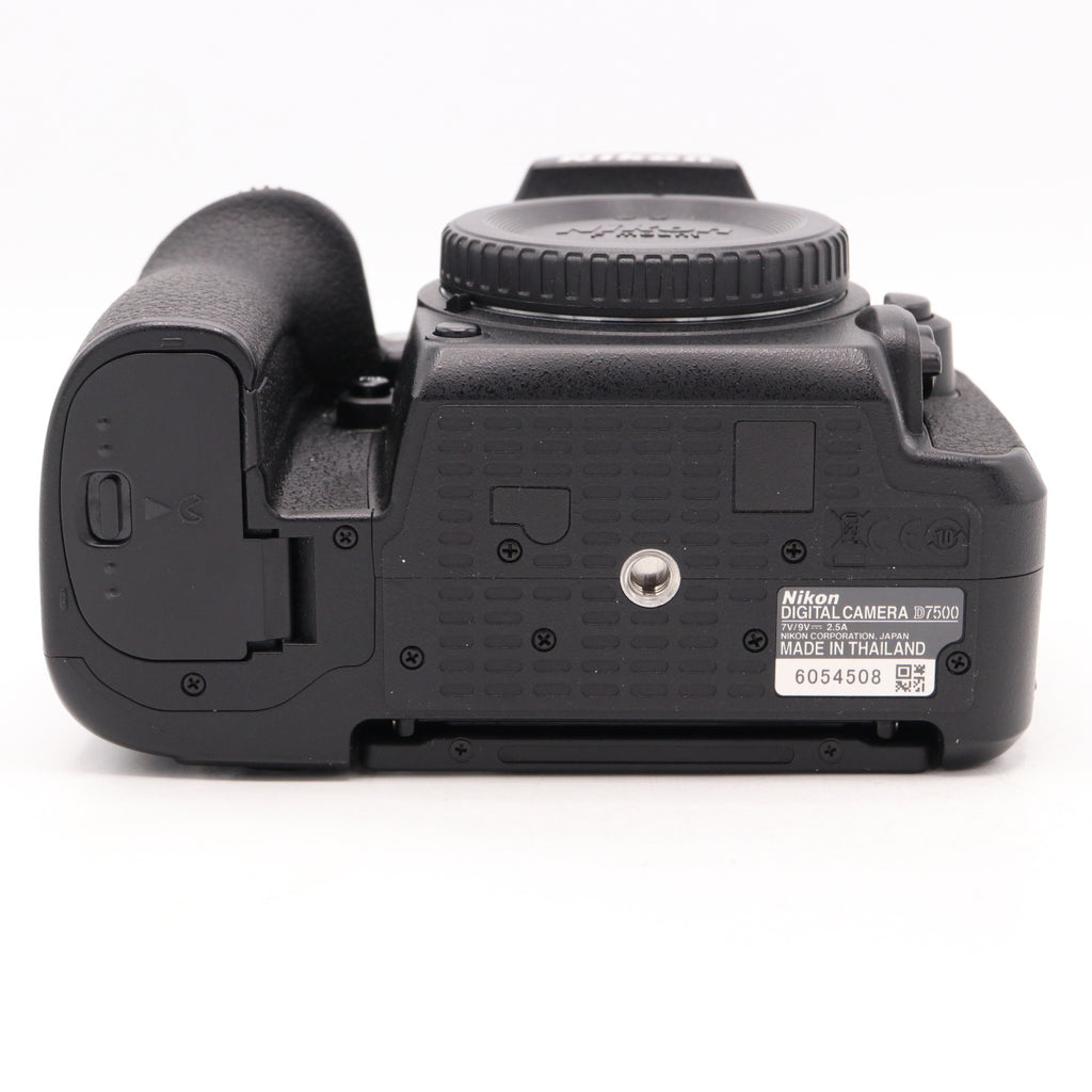 Nikon D7500 Body used