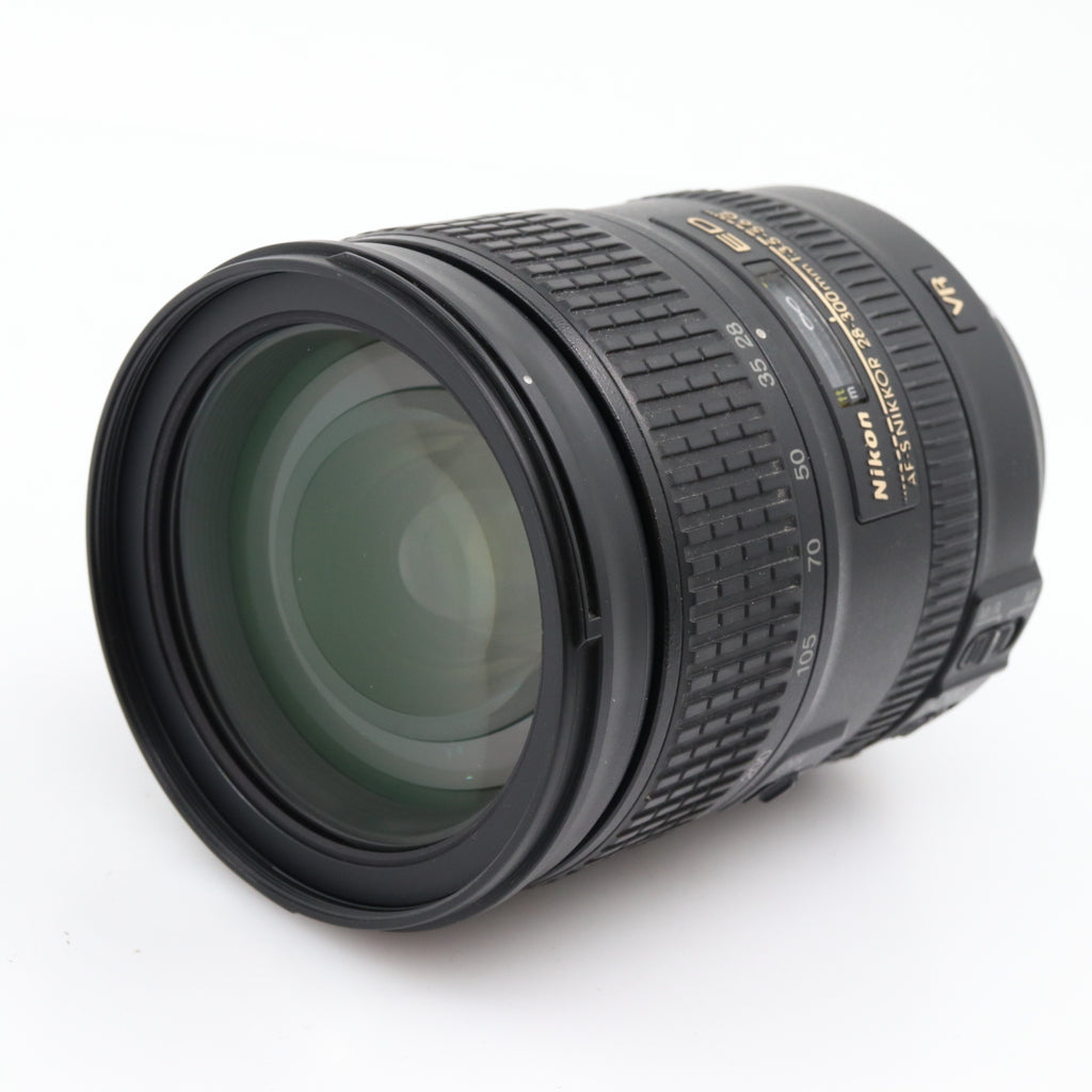 Nikon AF-S 28-300mm f/3.5-5.6G ED VR gebraucht