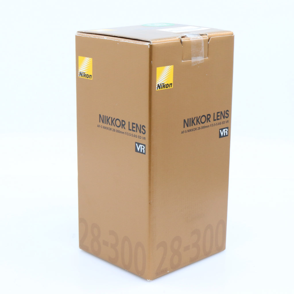 Nikon AF-S 28-300mm f/3.5-5.6G ED VR gebraucht