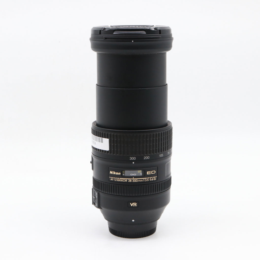 Nikon AF-S 28-300mm f/3.5-5.6G ED VR used