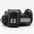 Canon EOS 5D Mark IV body used
