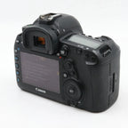 Canon EOS 5D Mark IV body used
