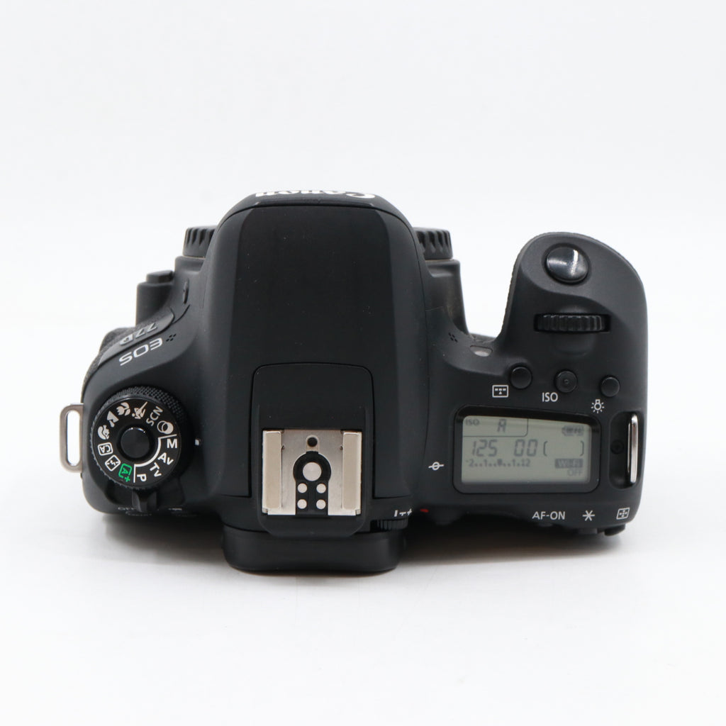 Canon EOS 77D body used