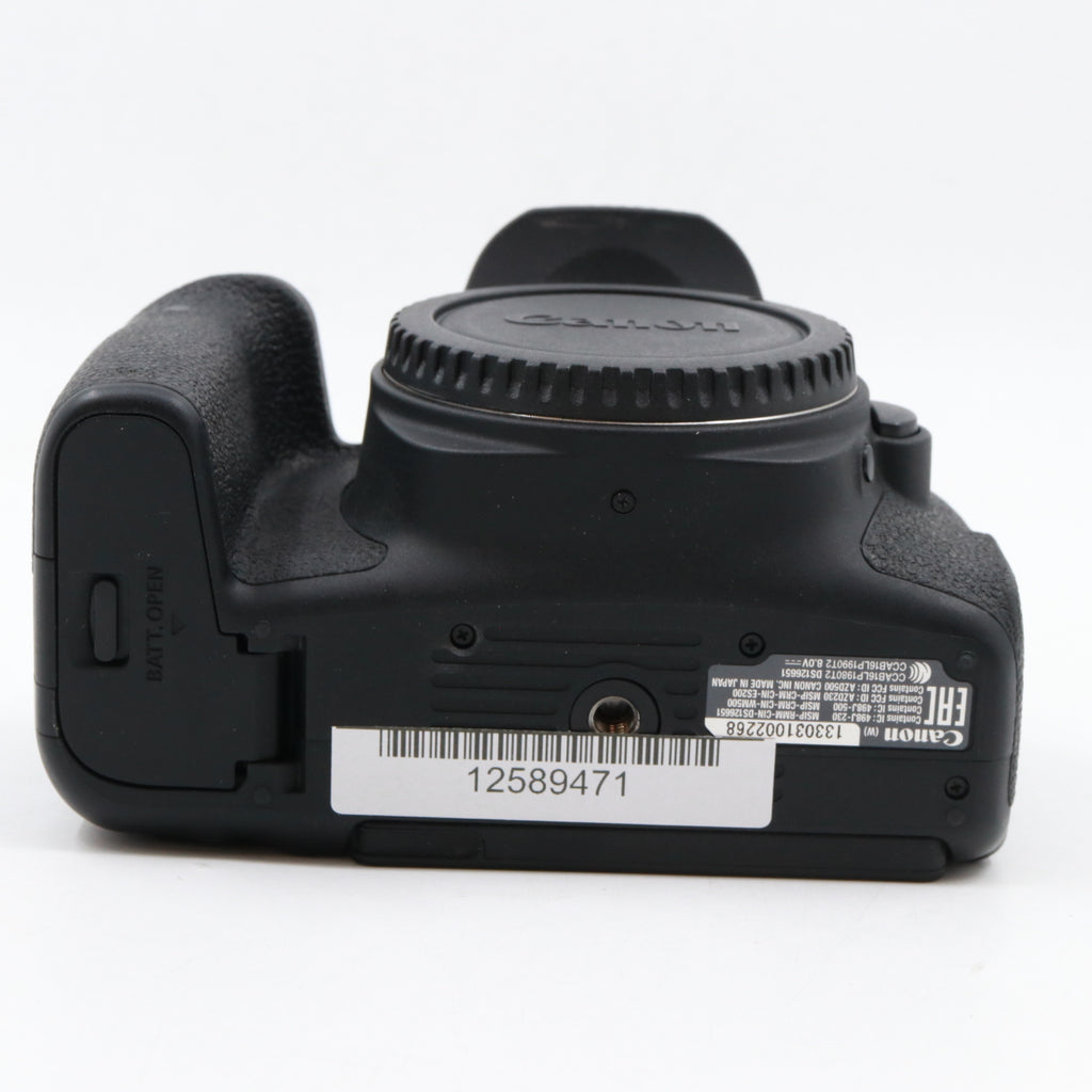 Canon EOS 77D body used