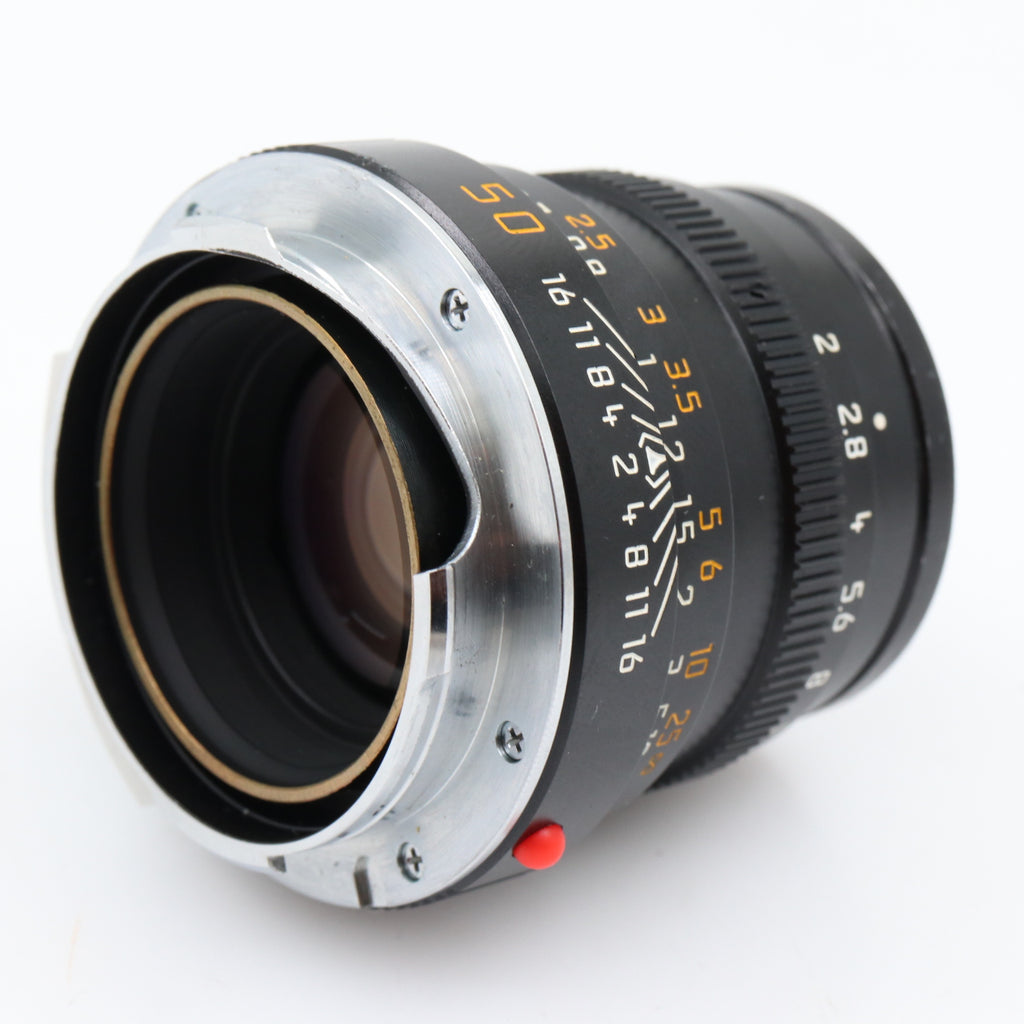 Leica 11826 Summicron-M 50mm F/2 (Tiger Claw) used