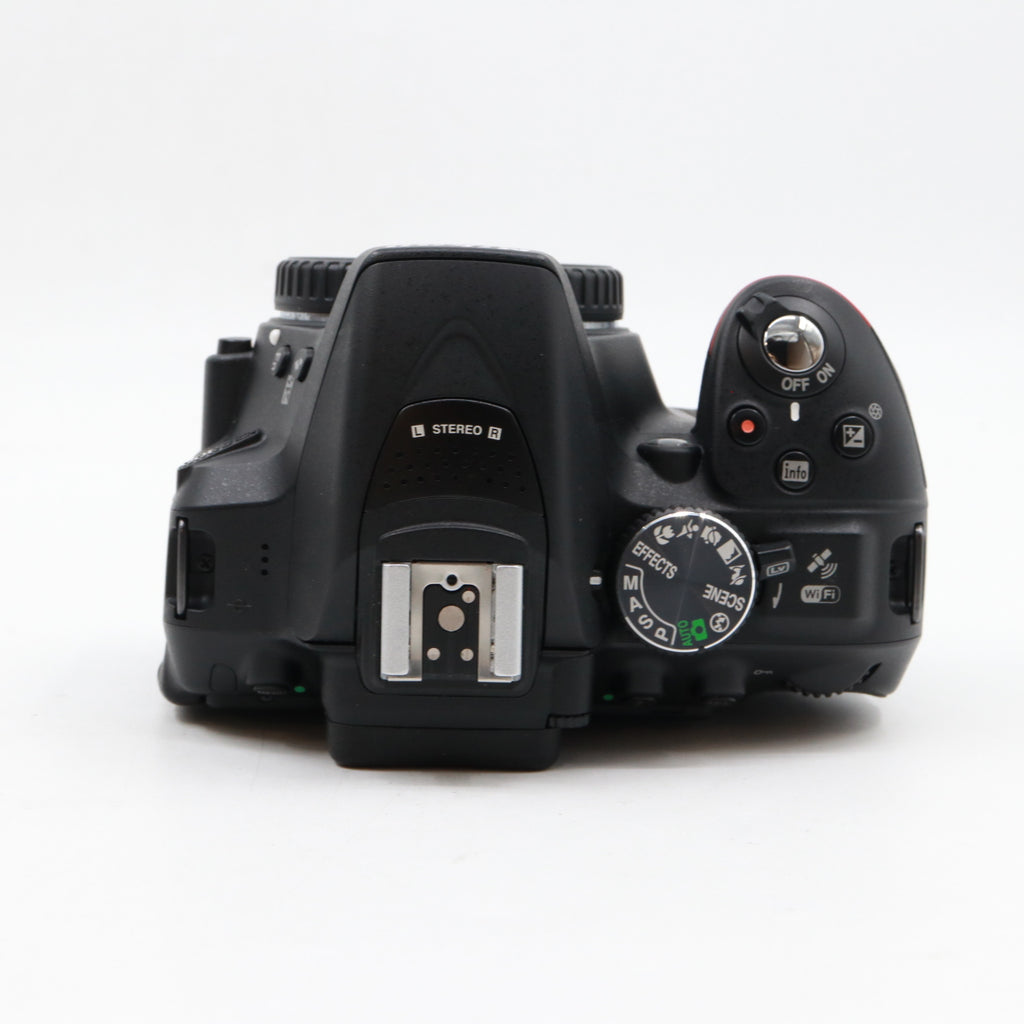 Nikon D5300 Gehäuse gebraucht