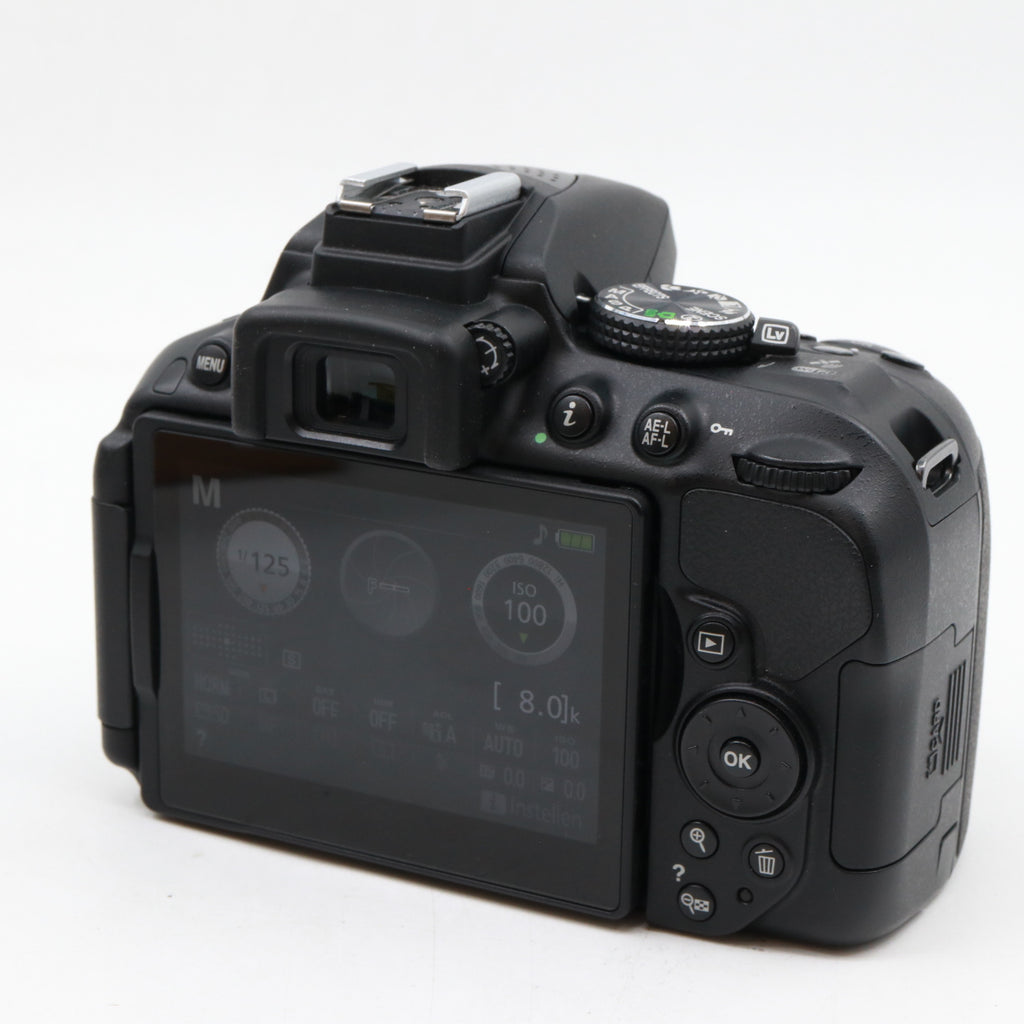 Nikon D5300 Gehäuse gebraucht