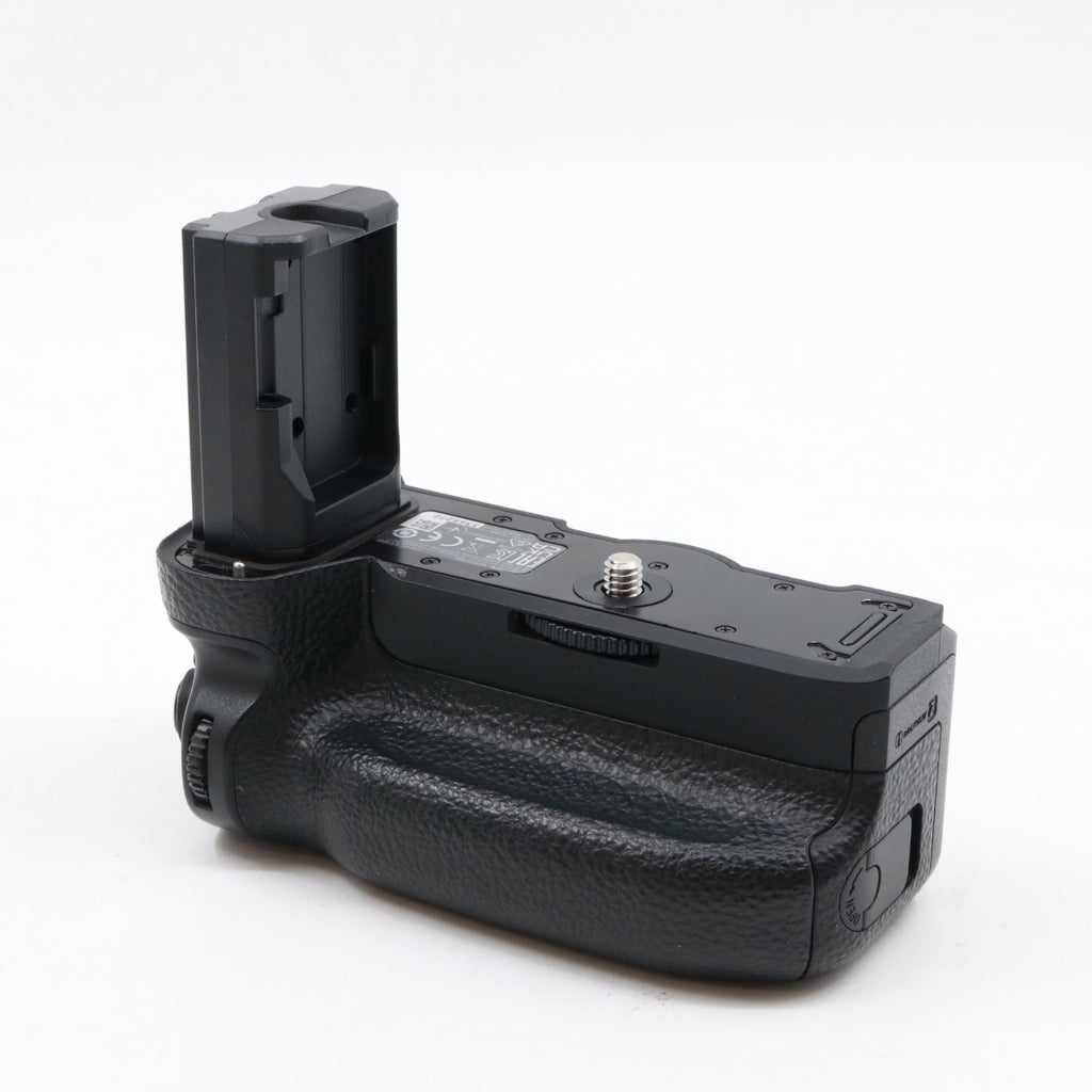 Sony VG-C3EM vertical batterygrip used