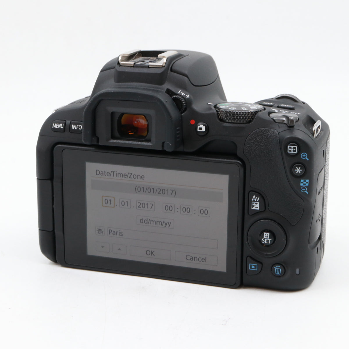 Canon EOS 200D body used