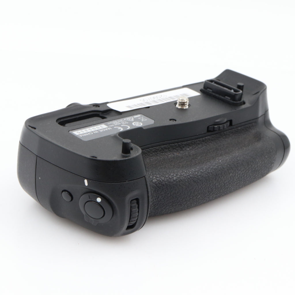 Nikon MB-D17 Batteriegriff gebraucht