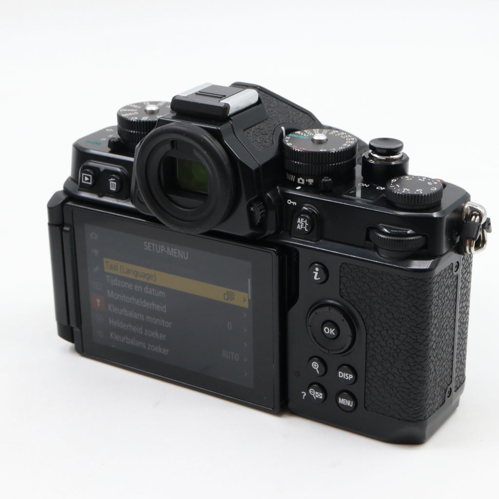 Nikon Z f + Z 40mm f/2 special edition gebraucht