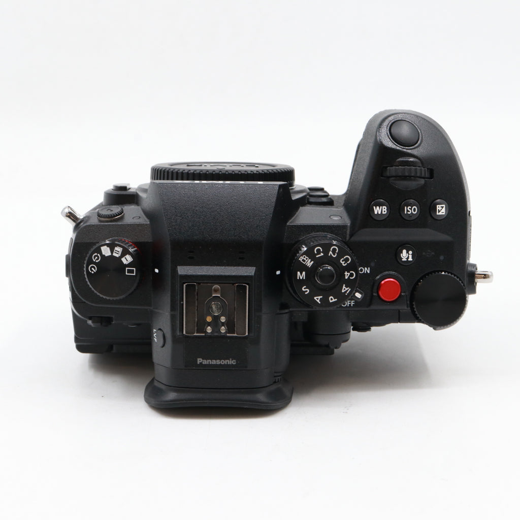 Panasonic Lumix DC-GH6 body used