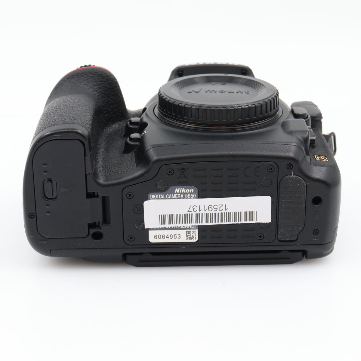 Nikon D850 body used