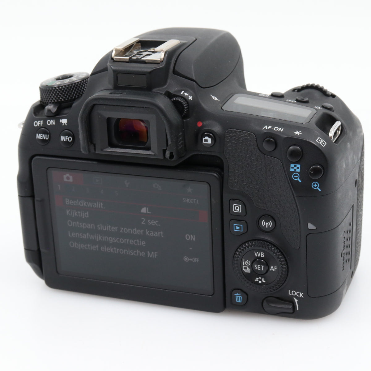 Canon EOS 77D body used