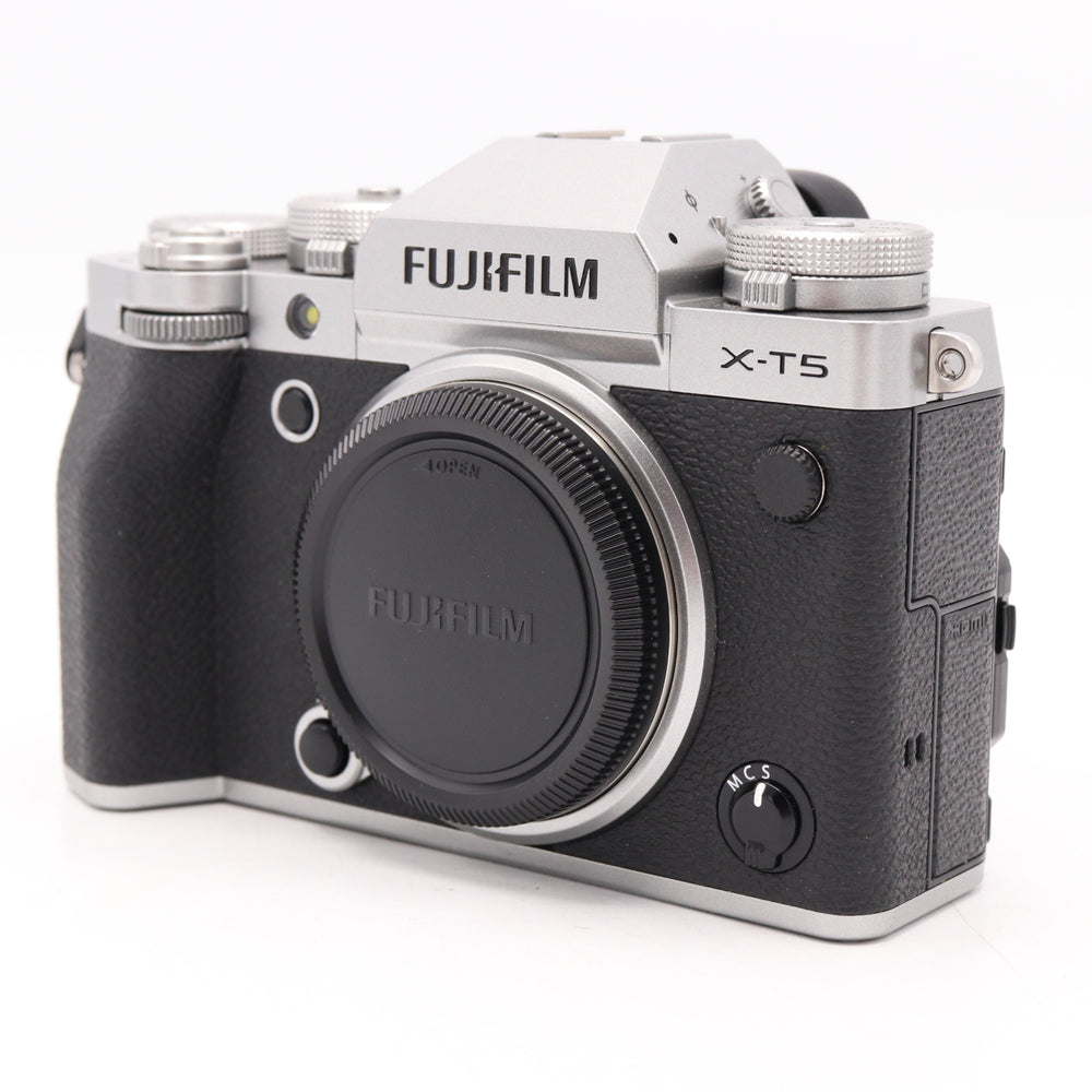 Fujifilm X-T5 Gehäuse silber gebraucht