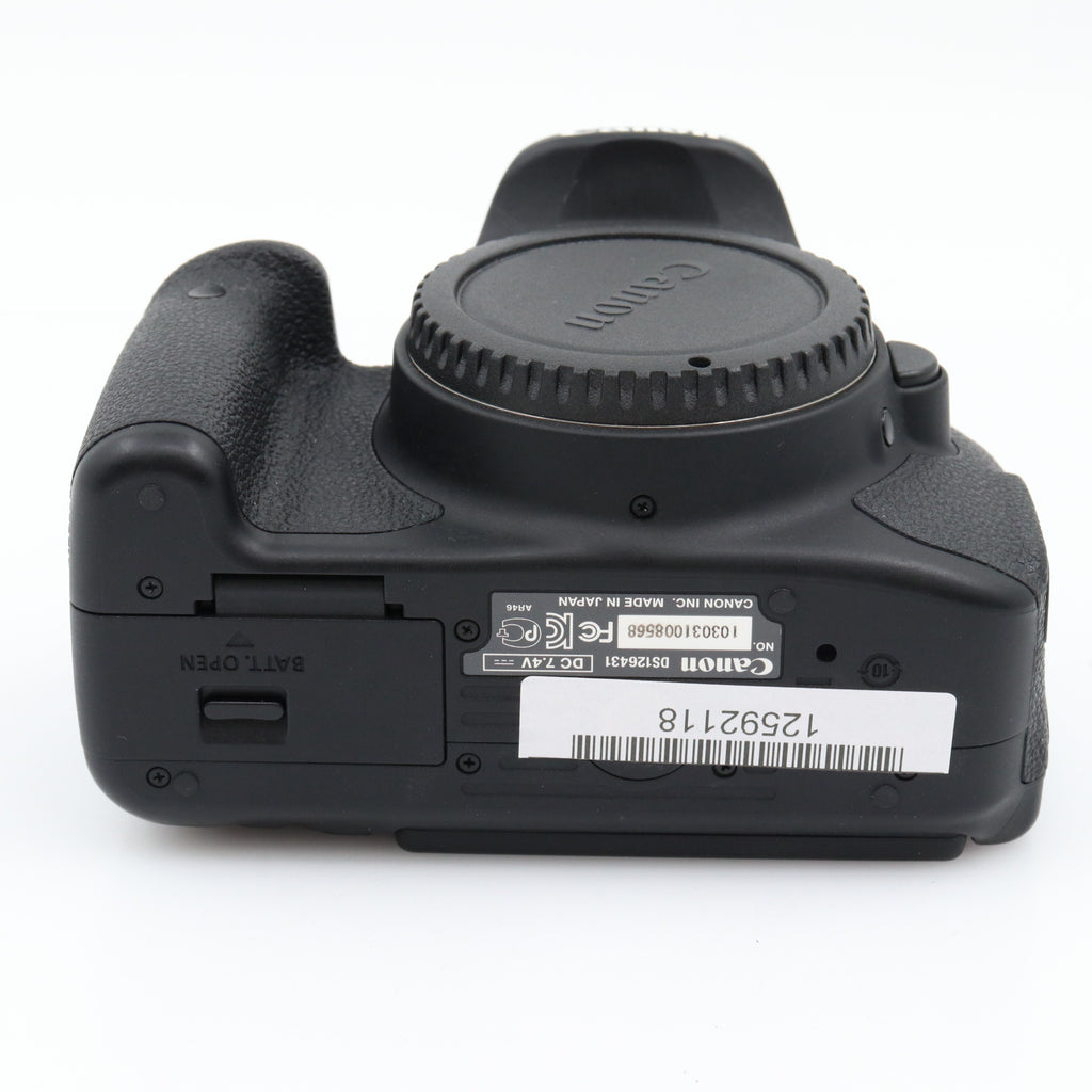 Canon EOS 700D body used