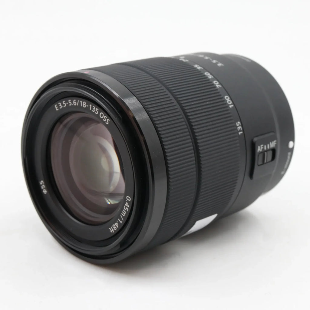 Sony E 18-135mm f/3.5-5.6 OSS gebraucht