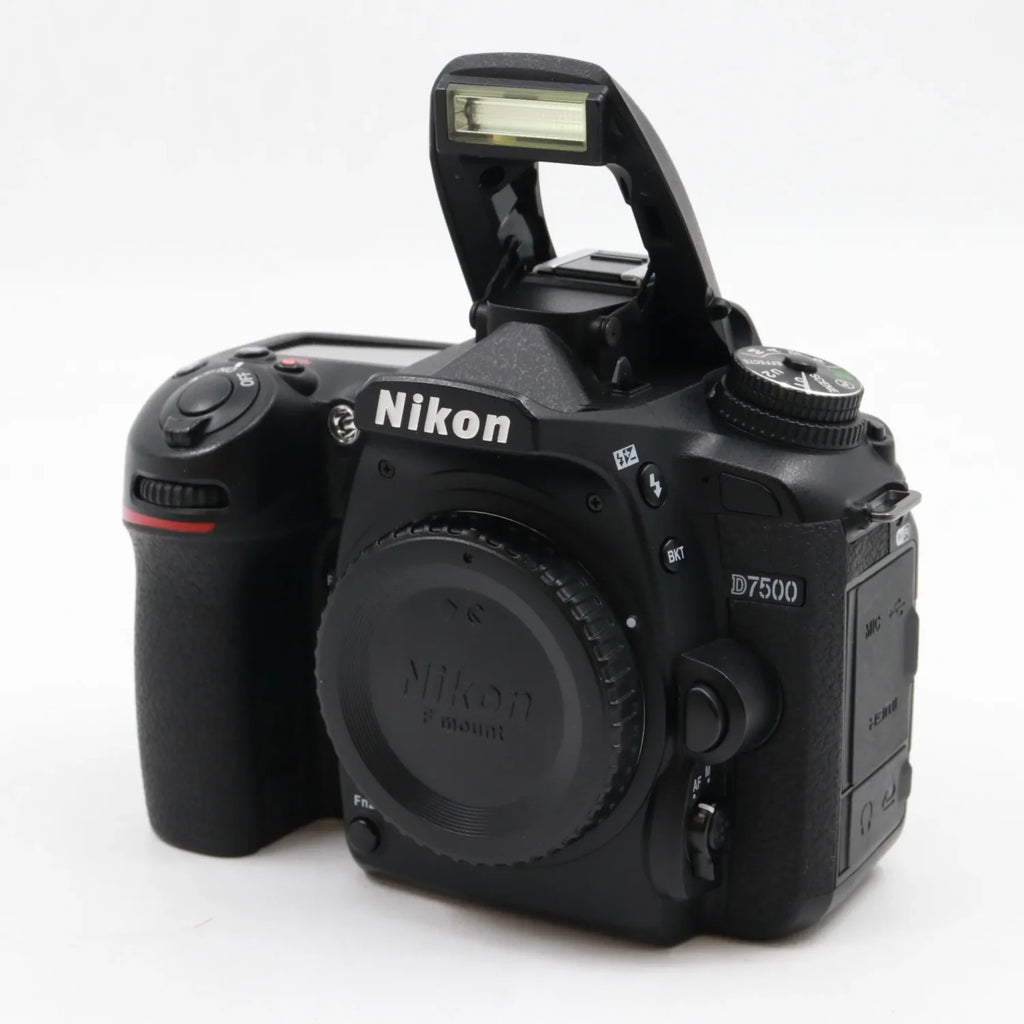 Nikon D7500 Gehäuse gebraucht