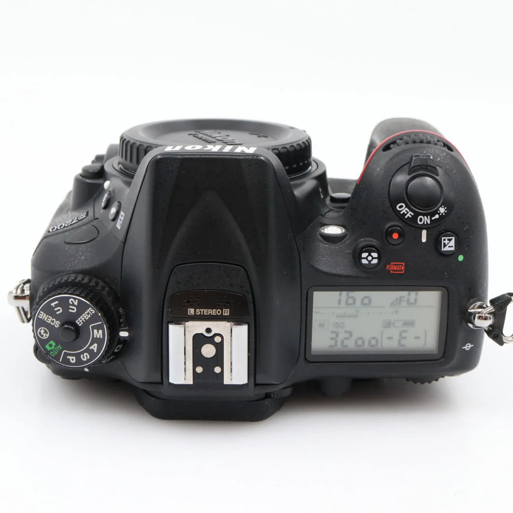 Nikon D7200 body used