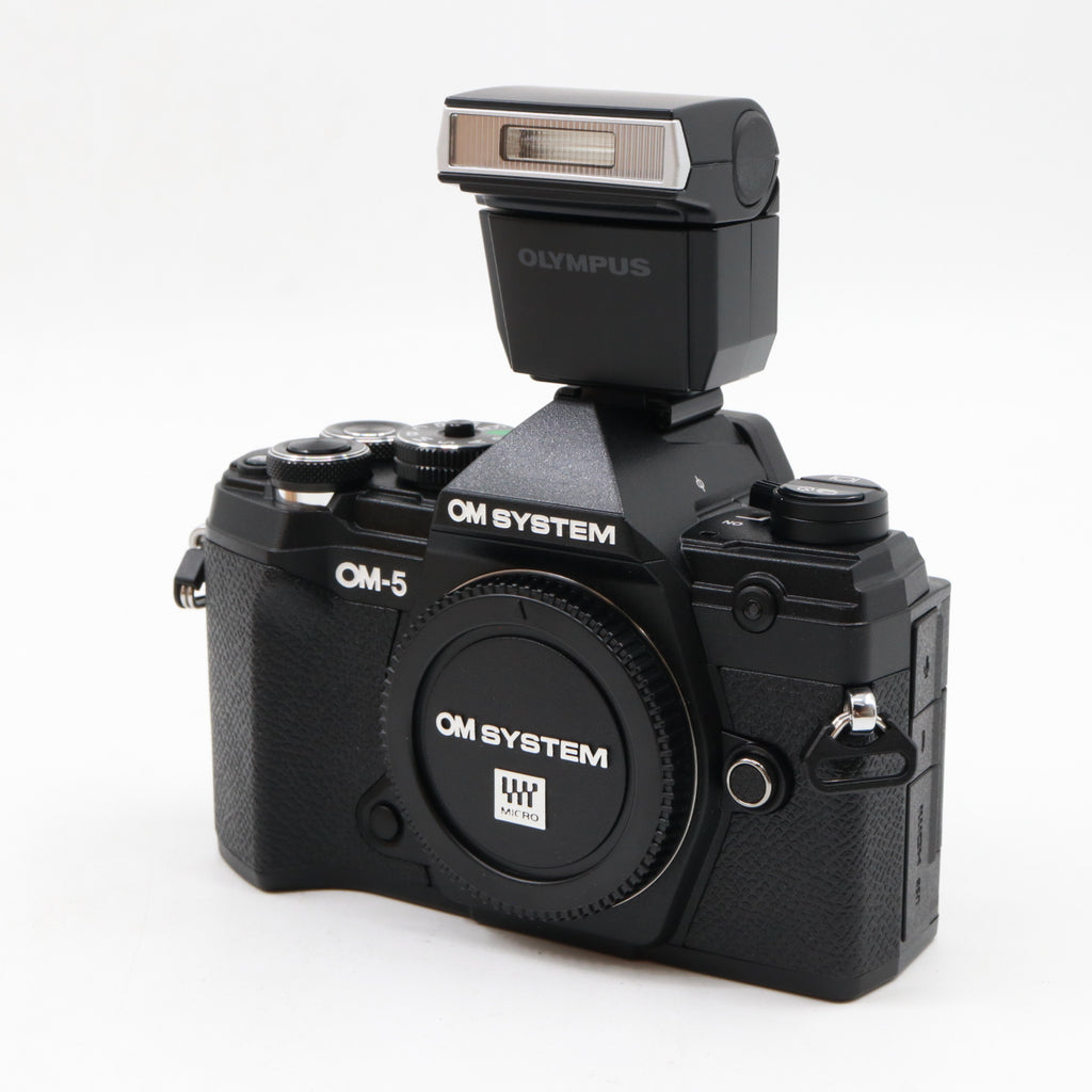 OM SYSTEM OM-5 body used