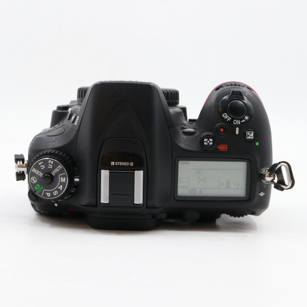 Nikon D7100 body used