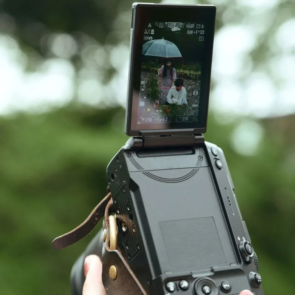 Nikon Z5 IIC Gehäuse - Silber