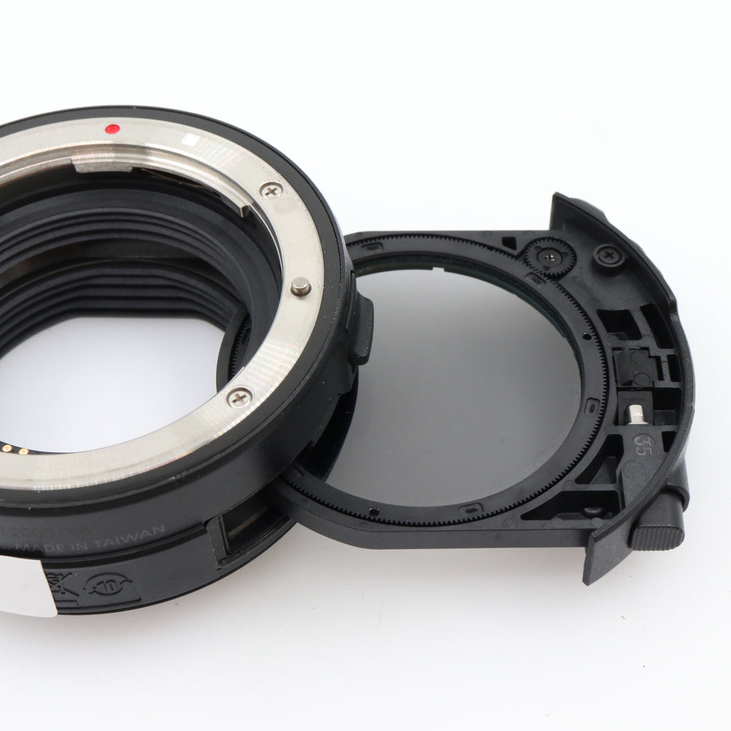 Canon EF - EOS R Mount Adapter with drop-in circular polarising filter A used