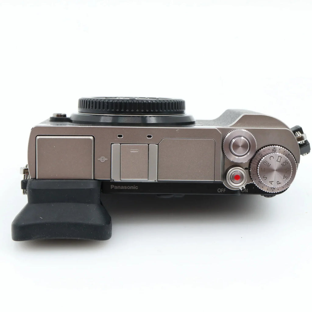 Panasonic Lumix DC-GX9 body used
