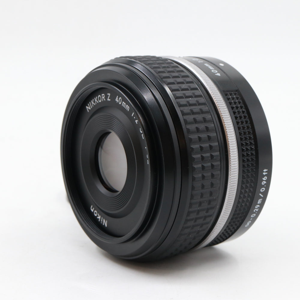 Nikon Z 40mm f/2 Sonderedition gebraucht