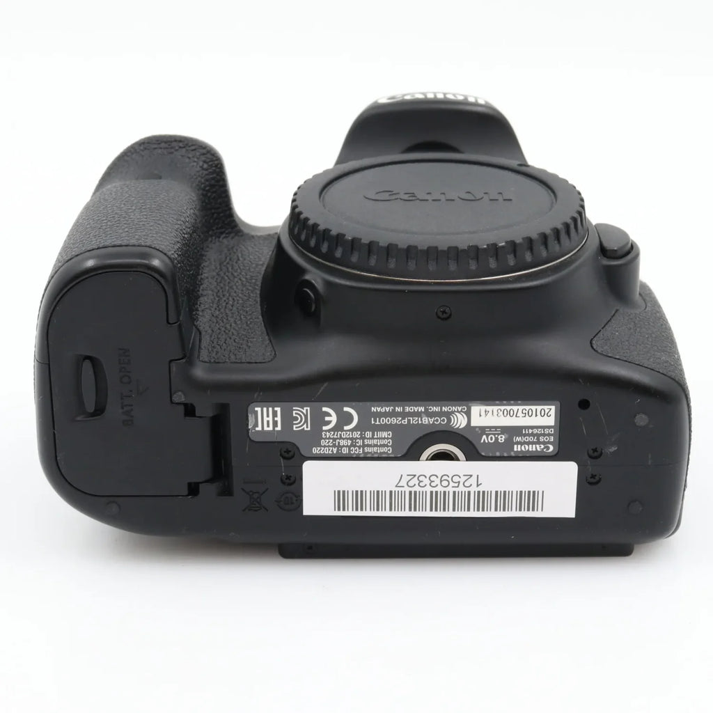 Canon EOS 70D body used