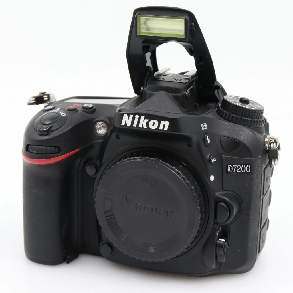 Nikon D7200 body used