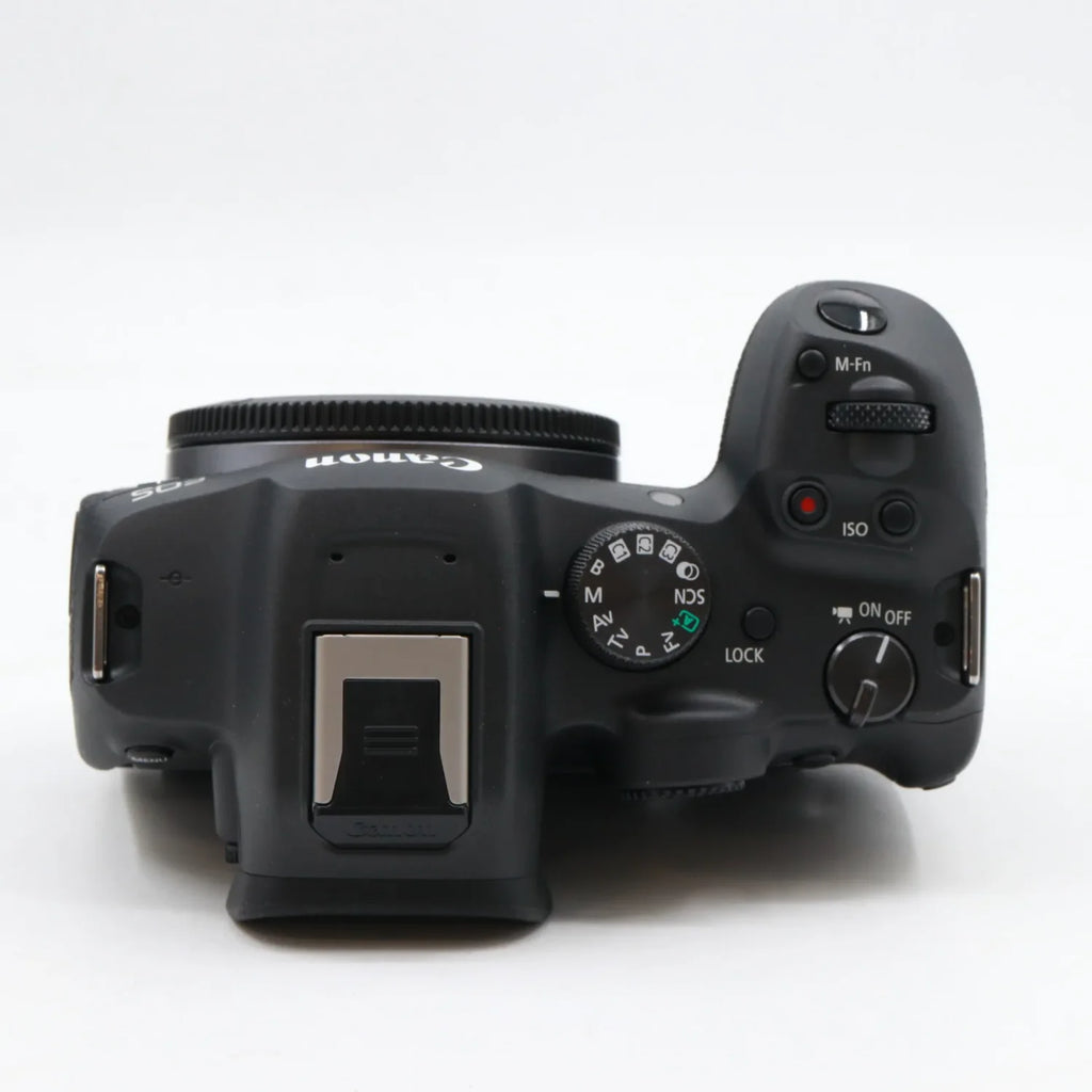 Canon EOS R7 body used