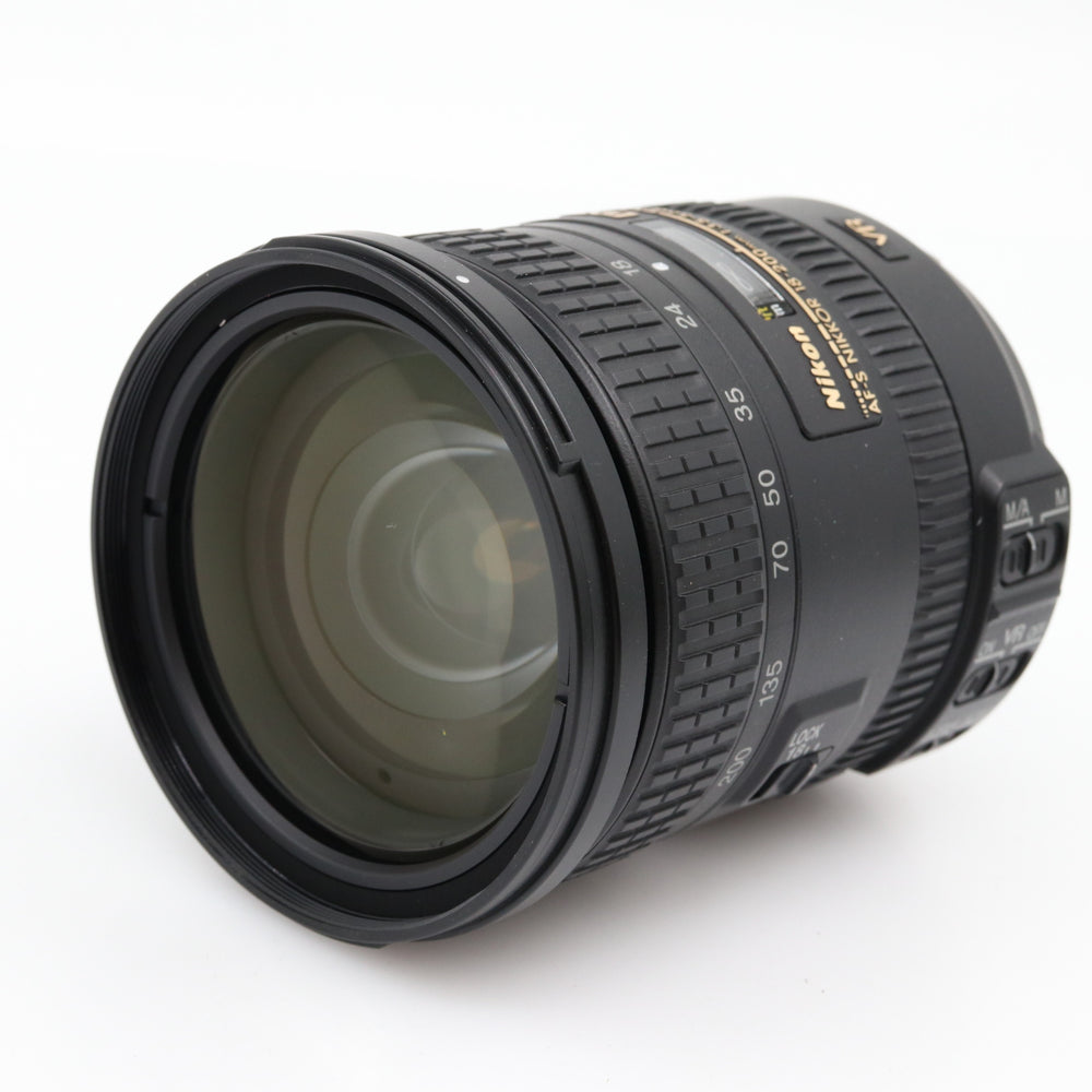 Nikon AF-S 18-200mm f/3.5-5.6G ED DX VR II used