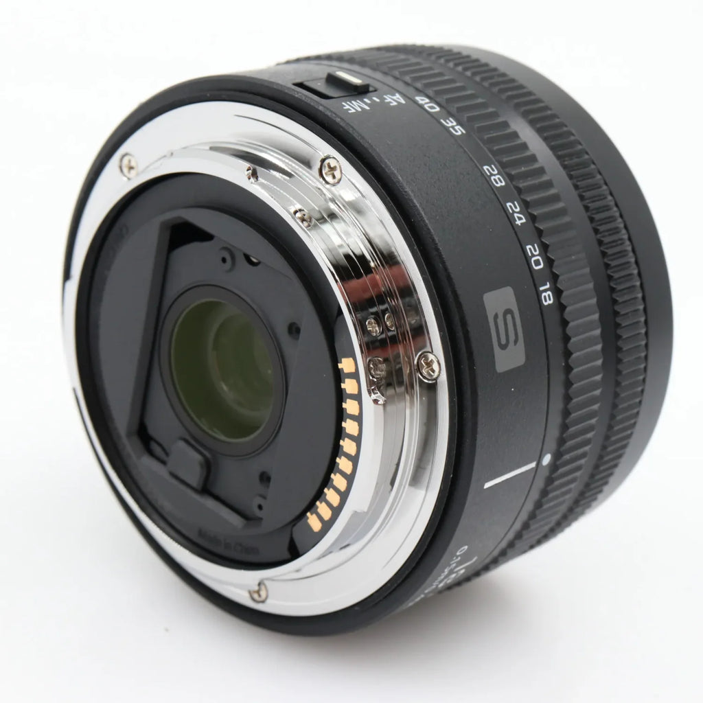 Panasonic Lumix S 18-40mm f/4.5-6.3 L-mount used