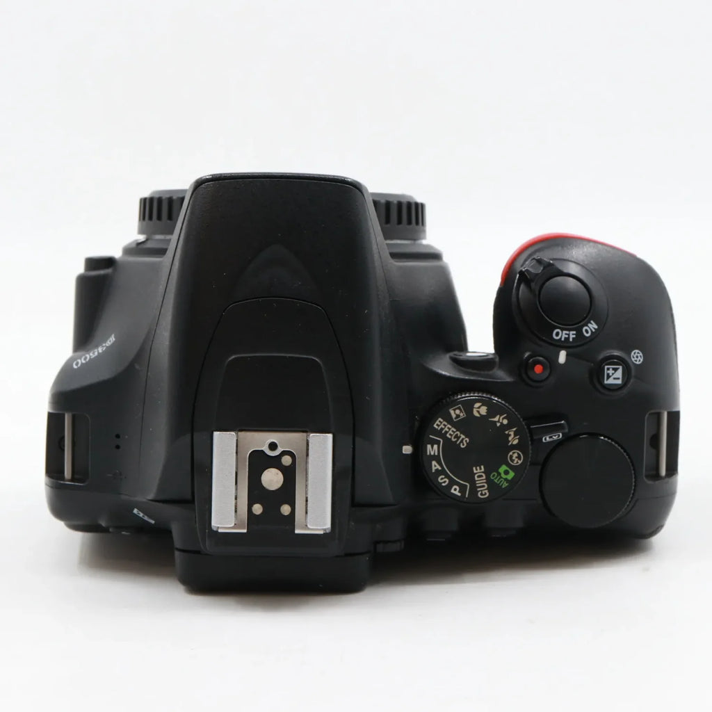 Nikon D3500 Gehäuse gebraucht