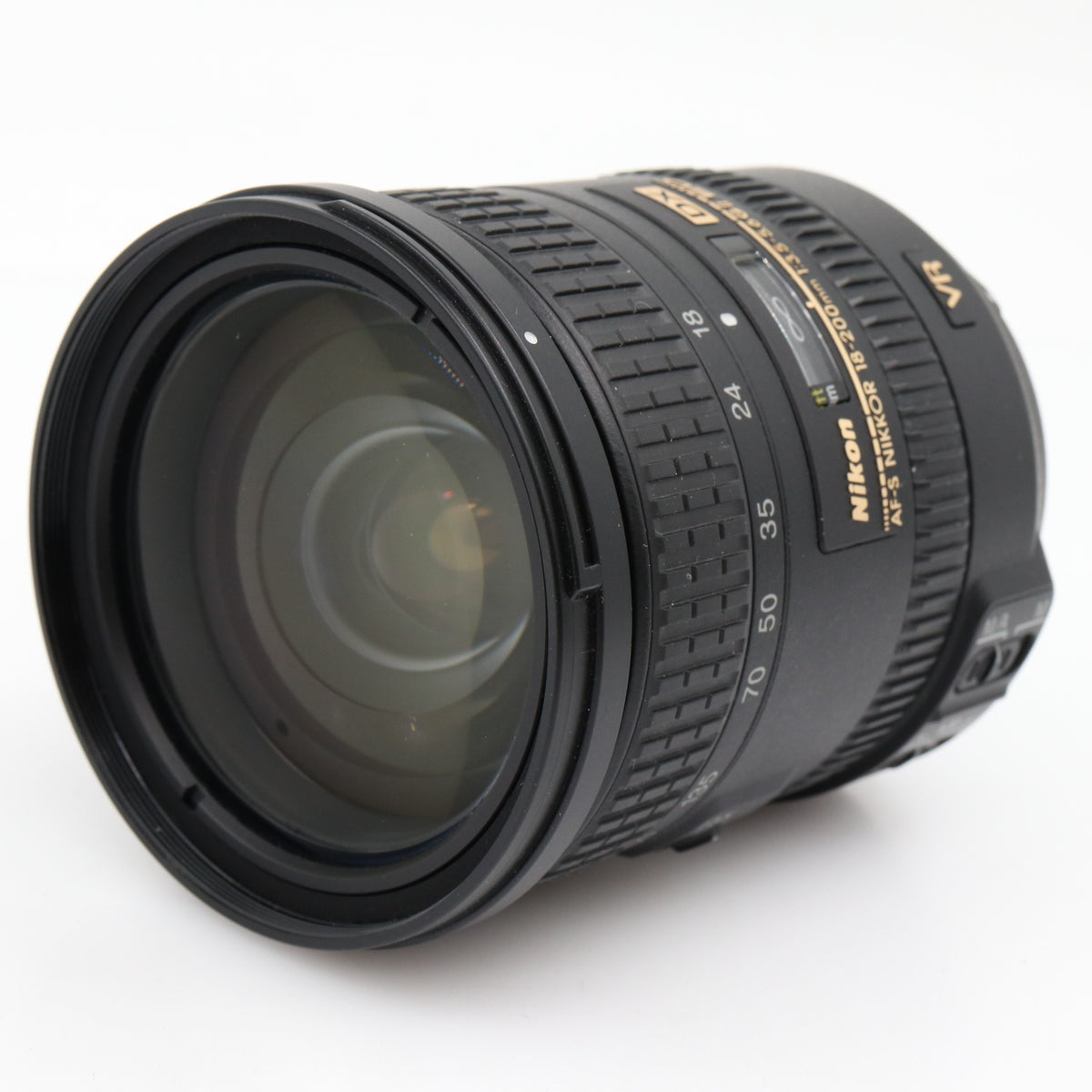 Nikon AF-S 18-200mm f/3.5-5.6G ED DX VR II used