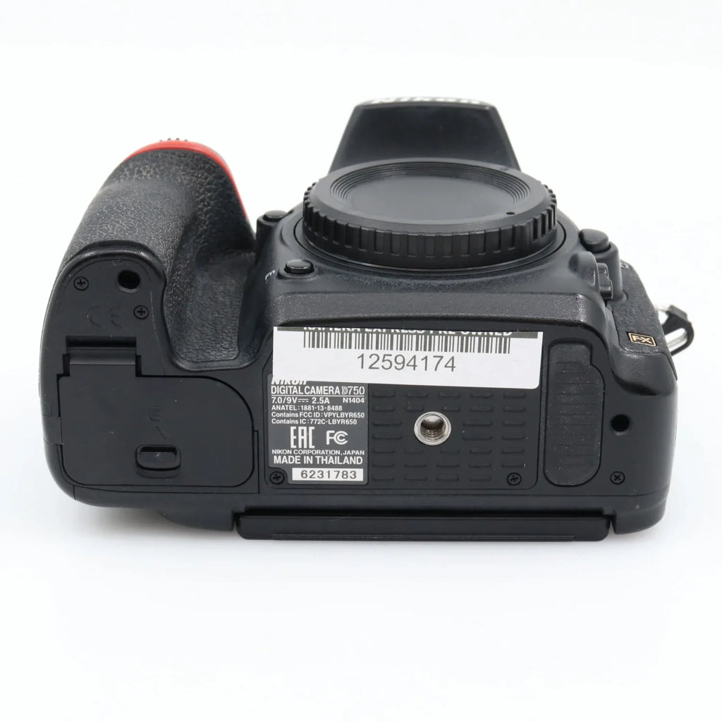 Nikon D750 Gehäuse gebraucht