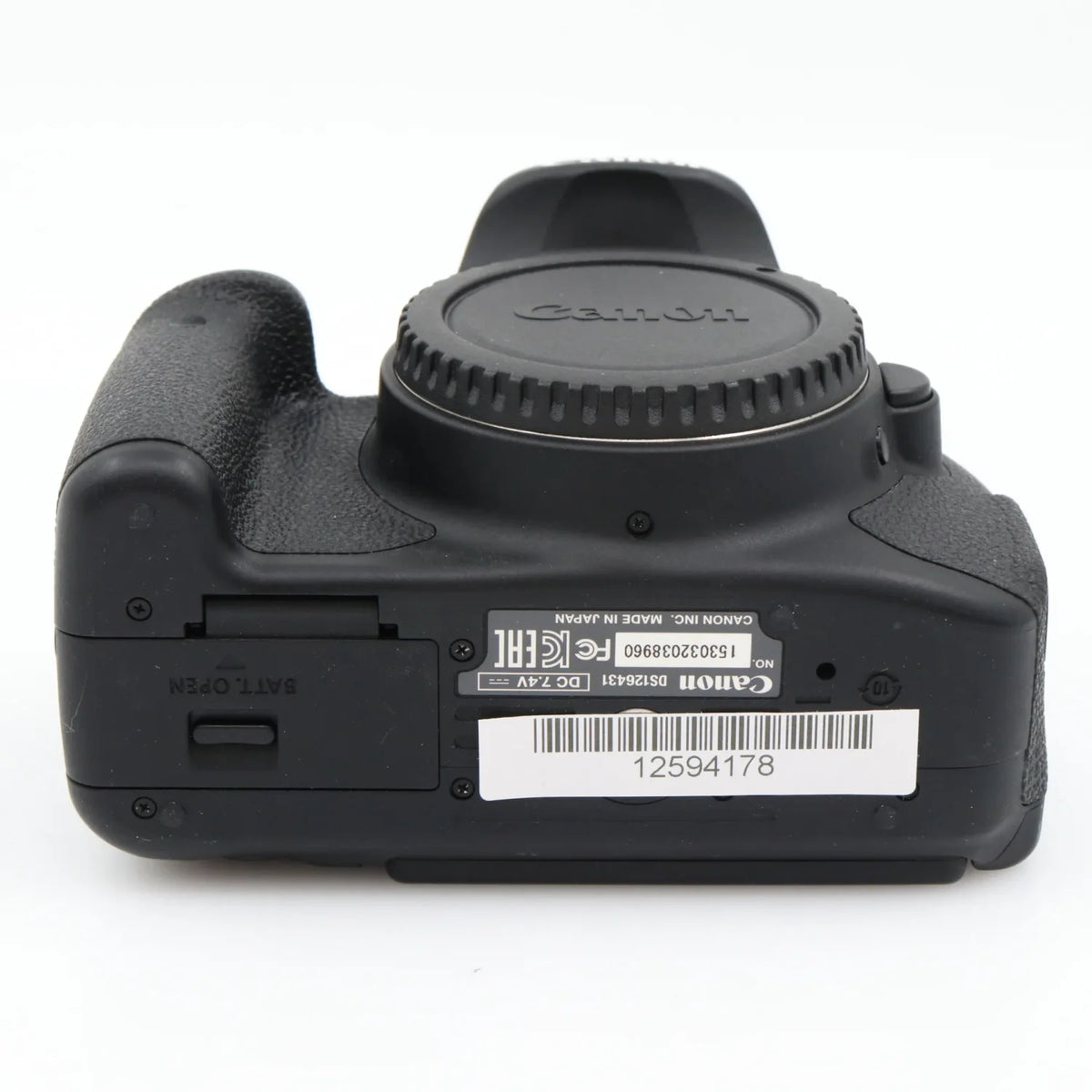 Canon EOS 700D body used