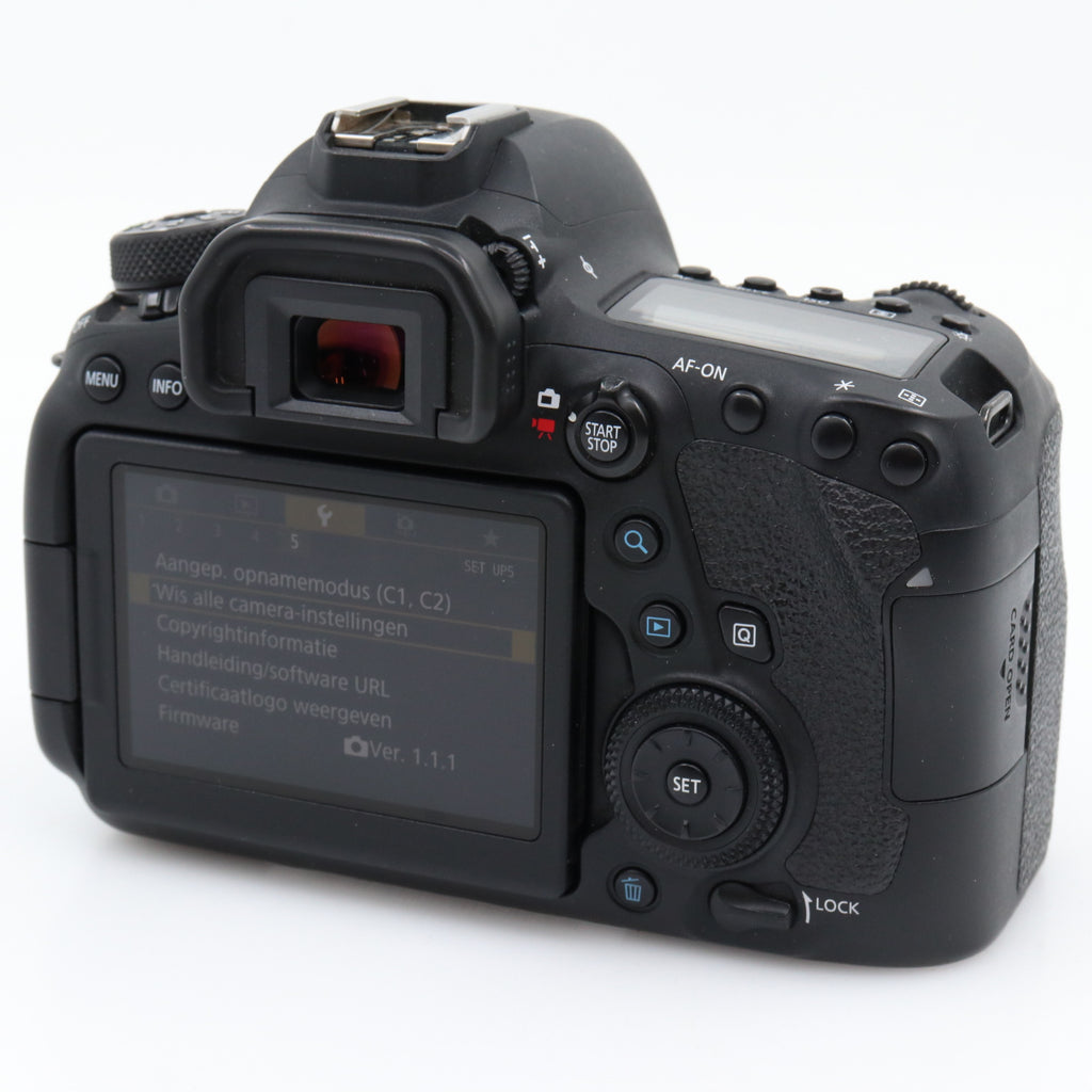 Canon EOS 6D mark II body used