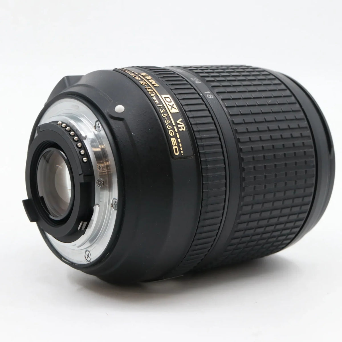 Nikon AF-S 18-140mm f/3.5-5.6G ED VR DX used