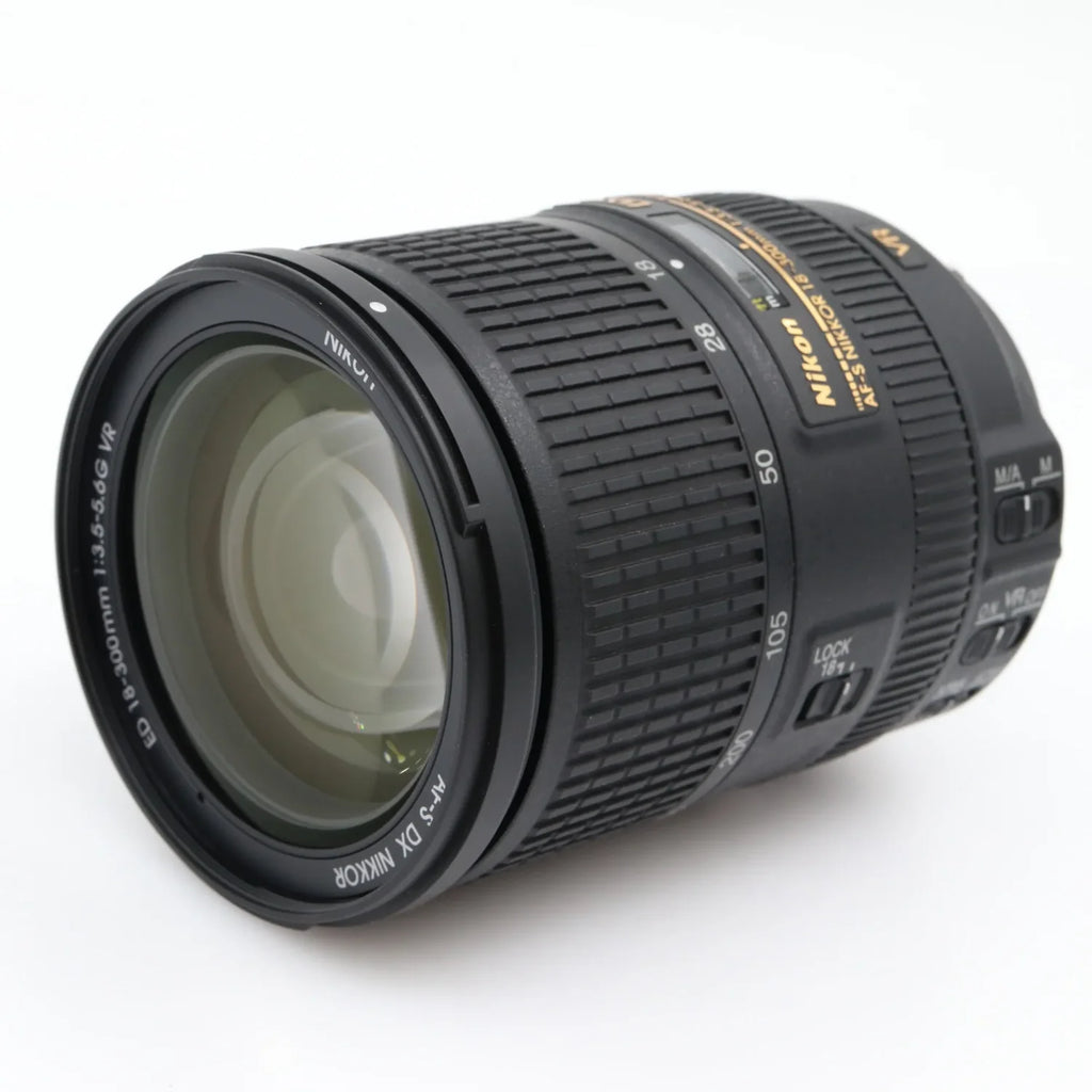 Nikon AF-S 18-300mm f/3.5-5.6G ED VR DX used