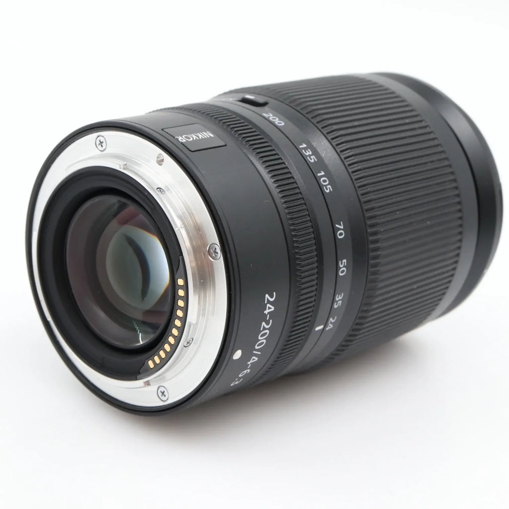 Nikon Z 24-200mm f/4-6.3 VR used