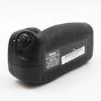 Nikon MB-D18 batterygrip used